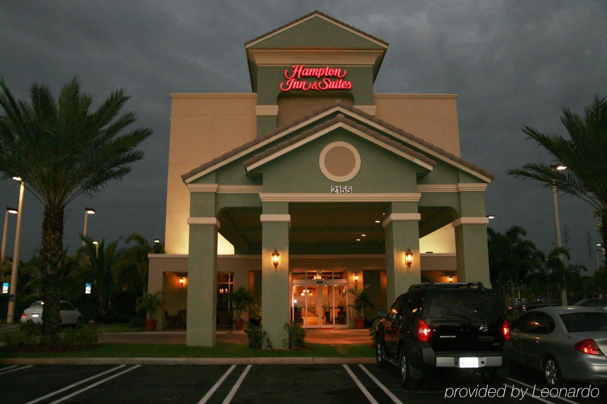 Hampton Inn & Suites Wellington Royal Palm Beach Eksteriør billede